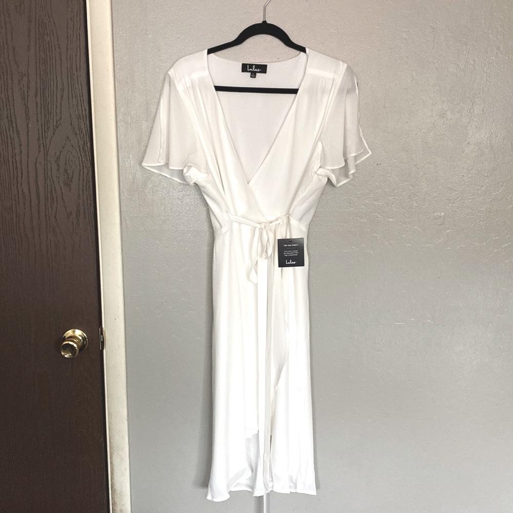 Lulus Wrap Dress • White • Size Large • Brand New